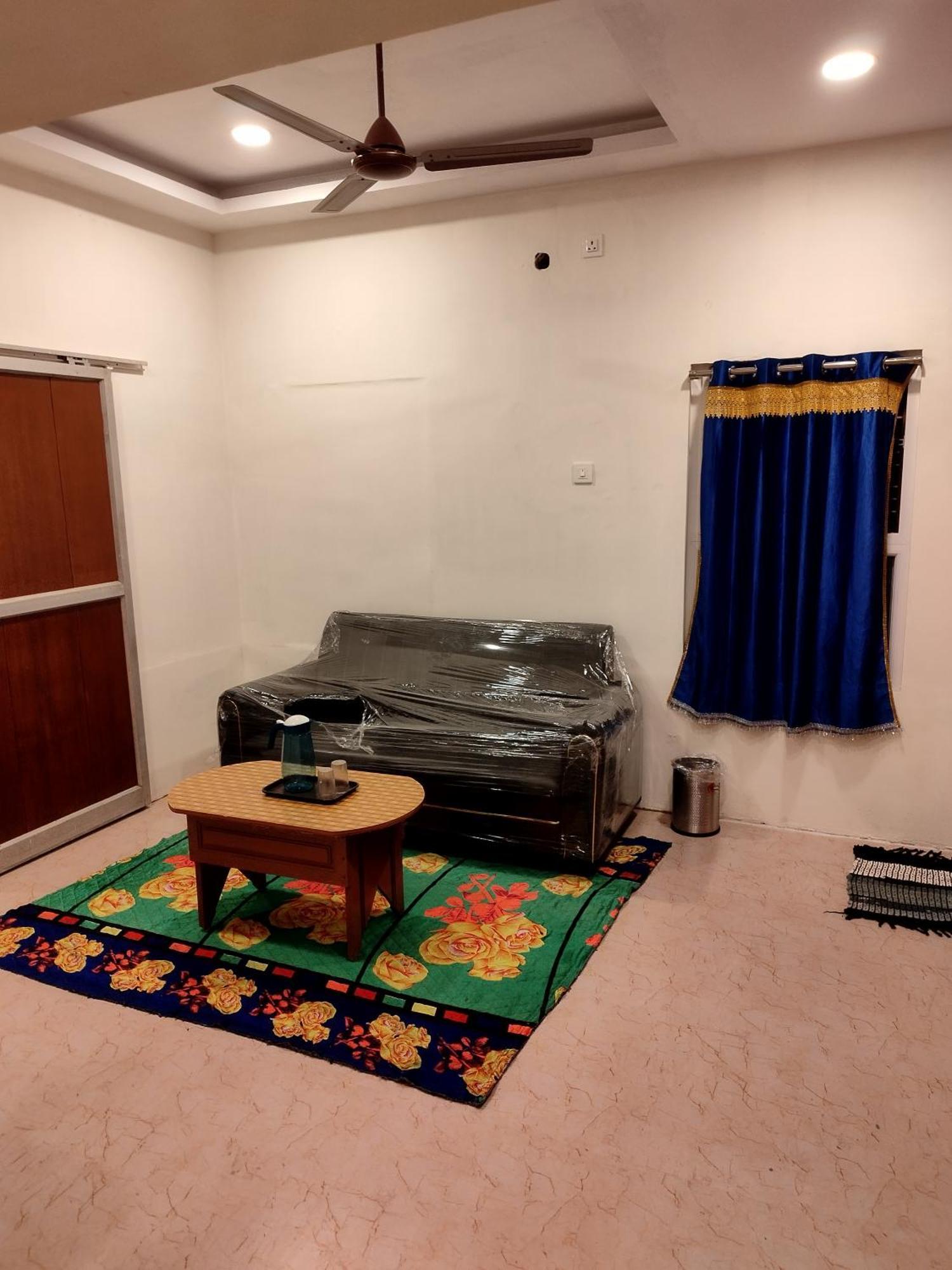 Aishwaryam Home Stay Madurai Luaran gambar